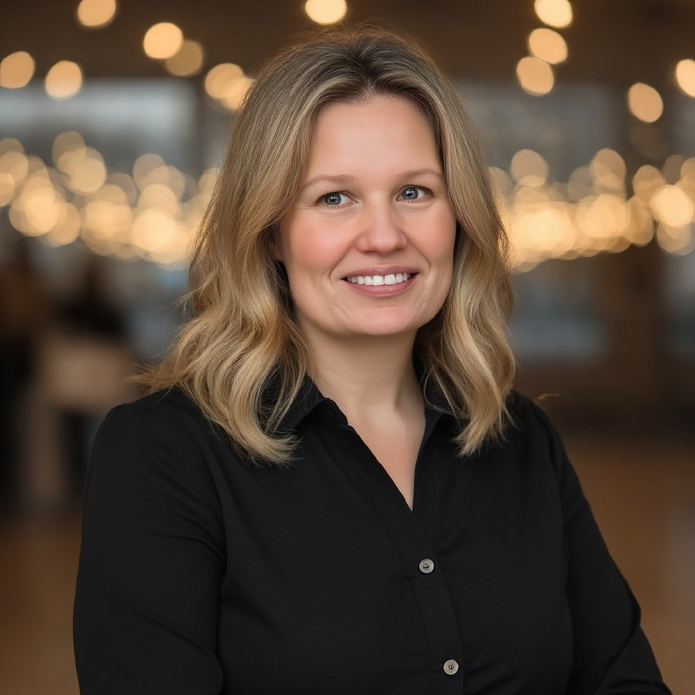 Dr Genevieve Bartuski